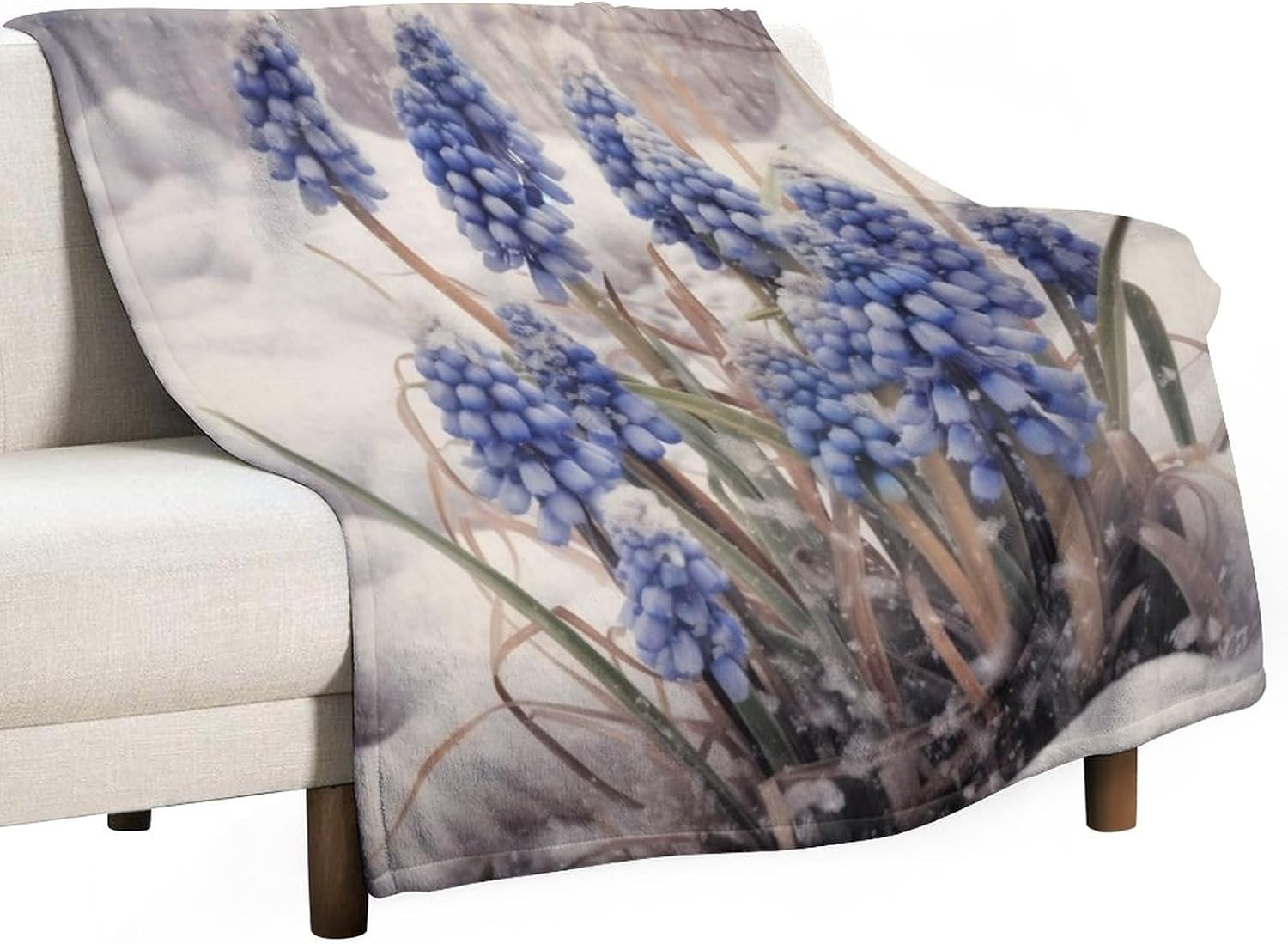 Grape Hyacinth Flower Throw Blanket