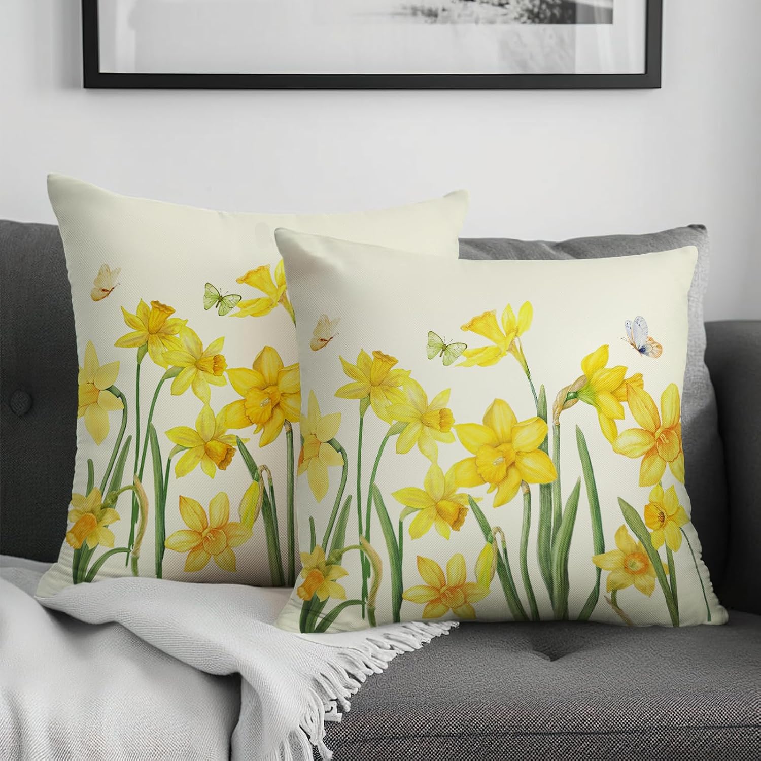 Daffodil Throw Pillows
